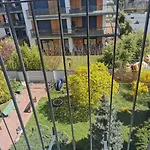 Art-Studio Apartment In Saska
